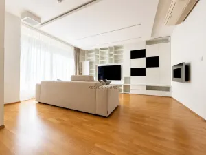 Pronájem bytu 3+kk, Praha - Žižkov, Jeseniova, 87 m2