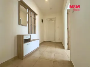 Pronájem bytu 2+kk, Klášterec nad Ohří - Miřetice u Klášterce nad Ohří, Chomutovská, 64 m2