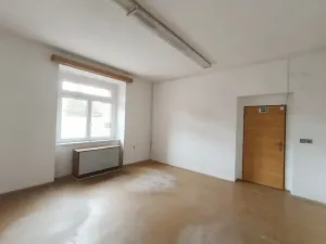 Pronájem kanceláře, Hradec Králové, Petra Jilemnického, 117 m2