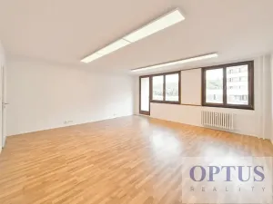 Pronájem kanceláře, Praha - Smíchov, U Demartinky, 96 m2