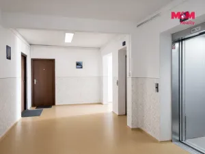Pronájem bytu 1+kk, Karviná - Hranice, Čsl. armády, 32 m2