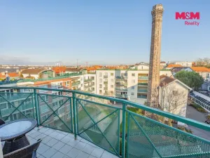 Pronájem bytu 2+kk, Praha - Žižkov, V kapslovně, 58 m2