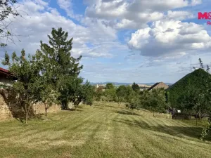 Prodej pozemku pro bydlení, Buk, 590 m2