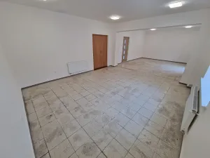 Pronájem obchodního prostoru, Ostrava - Mariánské Hory, Bendlova, 80 m2