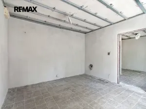 Prodej obchodního prostoru, Plzeň, Rokycanská, 27 m2