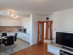 Prodej bytu 3+kk, Pula, Chorvatsko, Valsaline, 70 m2