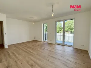 Pronájem bytu 2+kk, Kladno, U Engerthu, 58 m2