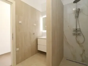 Prodej bytu 4+kk, Šibenik, Chorvatsko, Šparadići, 115 m2