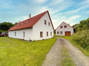 Prodej rodinného domu, Čmelíny, 450 m2
