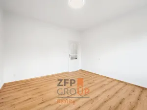 Prodej bytu 3+1, Moravský Krumlov, Pod zámkem, 70 m2