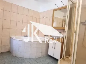 Prodej rodinného domu, Hranice - Hranice IX-Uhřínov, 300 m2