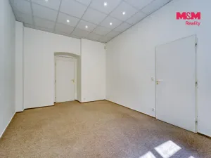 Pronájem kanceláře, Plzeň - Vnitřní Město, Veleslavínova, 112 m2