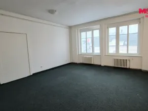 Pronájem bytu 2+kk, Kladno, T. G. Masaryka, 66 m2