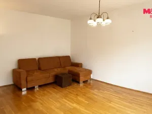 Prodej bytu 2+1, Praha - Kamýk, Zárubova, 61 m2