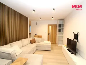 Pronájem bytu 2+1, Měšice, Revoluční, 42 m2