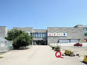 Pronájem skladu, Praha - Modřany, Obchodní náměstí, 140 m2