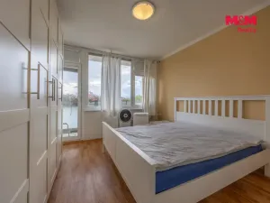 Prodej bytu 3+1, Klášterec nad Ohří, Školní, 68 m2