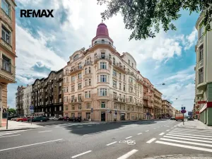 Pronájem bytu 1+kk, Praha - Smíchov, Zborovská, 35 m2