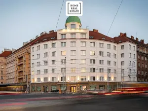 Prodej obchodního prostoru, Praha - Žižkov, Hartigova, 108 m2