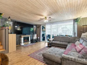 Prodej rodinného domu, Nupaky, K Parku, 160 m2