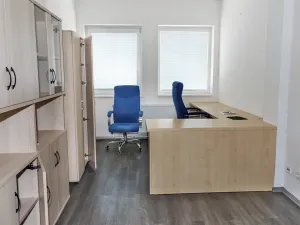 Prodej výrobních prostor, Dubí, Horská, 3047 m2