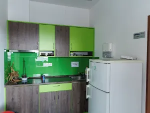 Prodej skladu, Dubí, Horská, 3047 m2