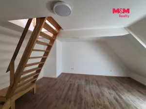 Pronájem bytu 3+kk, Nový Bor, Husova, 79 m2