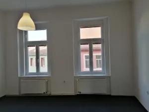 Pronájem bytu 2+1, Kladno, Váňova, 56 m2