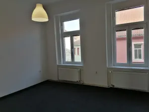 Pronájem bytu 2+1, Kladno, Váňova, 56 m2