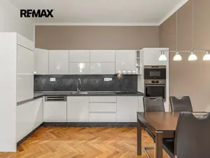 Pronájem bytu 2+kk, Praha - Kbely, Mladoboleslavská, 51 m2