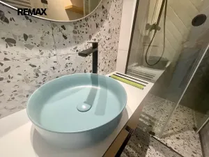 Pronájem bytu 1+kk, Praha - Libeň, Konšelská, 30 m2