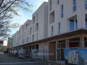 Pronájem bytu 2+kk, Veselí nad Moravou, náměstí Míru, 37 m2