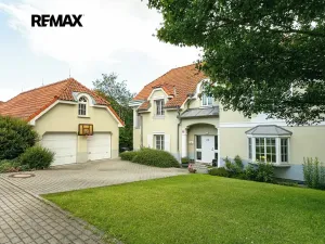 Pronájem vily, Praha - Nebušice, Na Malé Šárce, 302 m2