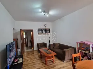 Pronájem bytu 2+kk, Pardubice, V Ráji, 50 m2