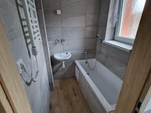 Pronájem bytu 2+1, Dubí, Ruská, 57 m2