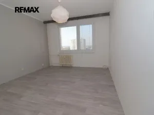 Pronájem bytu 1+1, Pardubice, Karla IV., 42 m2