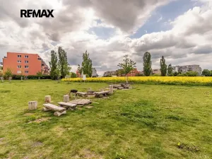 Prodej bytu 2+kk, Hostivice, Pšeničná, 53 m2