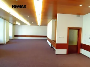 Pronájem kanceláře, Moravská Třebová, nám. T. G. Masaryka, 66 m2