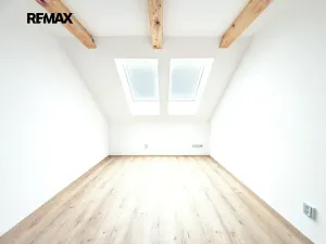 Prodej bytu 4+1, Černilov, 130 m2