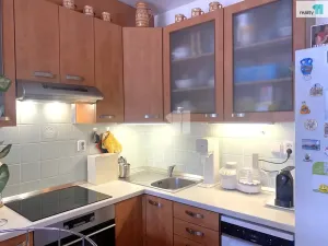 Pronájem bytu 2+kk, Praha - Záběhlice, Mikanova, 52 m2