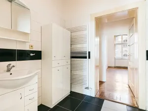 Pronájem pokoje, Brno, Sokolská, 87 m2