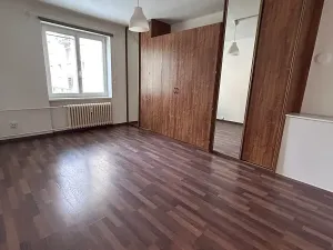 Pronájem bytu 1+1, Ostrava, Krasnoarmejců, 35 m2