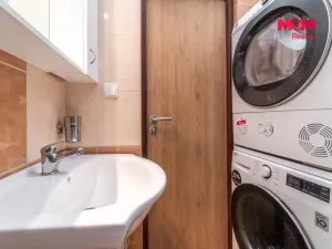 Prodej bytu 3+kk, Praha - Černý Most, Bouřilova, 72 m2