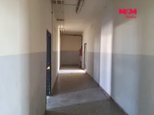Pronájem skladu, Brno - Černovice, Hájecká, 137 m2