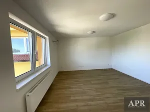 Pronájem bytu 1+kk, Uherský Brod, Horní Valy, 37 m2