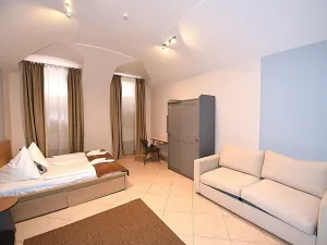 Prodej kanceláře, Praha - Nové Město, Hálkova, 224 m2