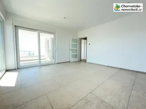 Prodej bytu 3+kk, Novalja, Chorvatsko, 68 m2