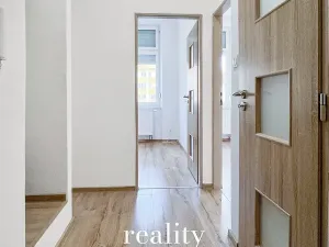 Pronájem bytu 2+kk, Znojmo, Na Rejdišti, 38 m2