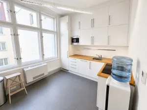 Pronájem kanceláře, Praha - Staré Město, Na příkopě, 596 m2