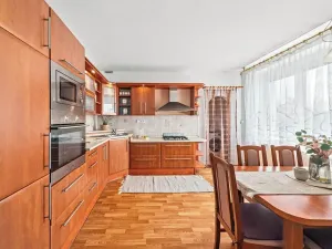 Prodej rodinného domu, Plzeň, Vejprnická, 176 m2